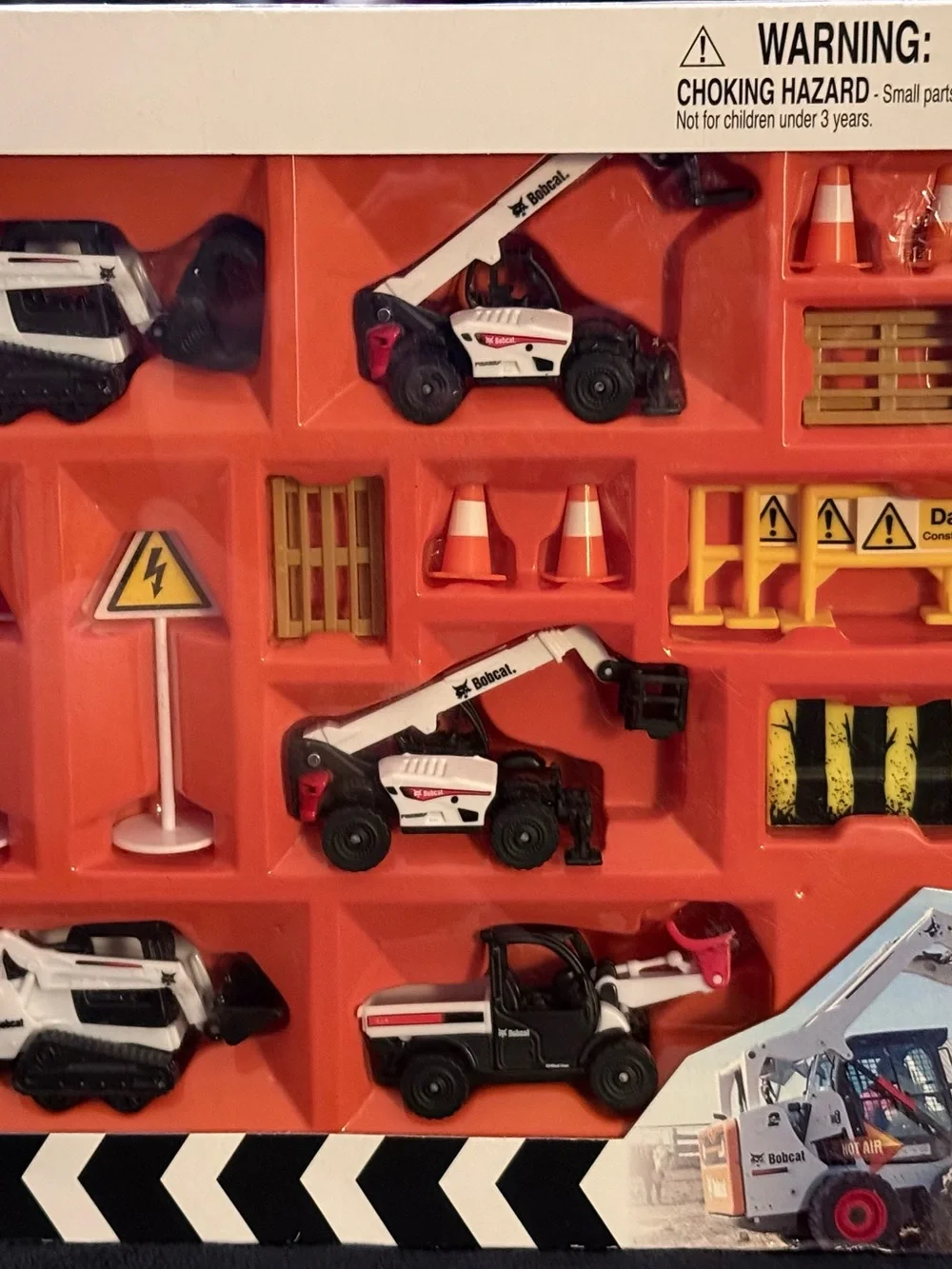 Maisto Mini Work Machines Bobcat Die-Cast Set